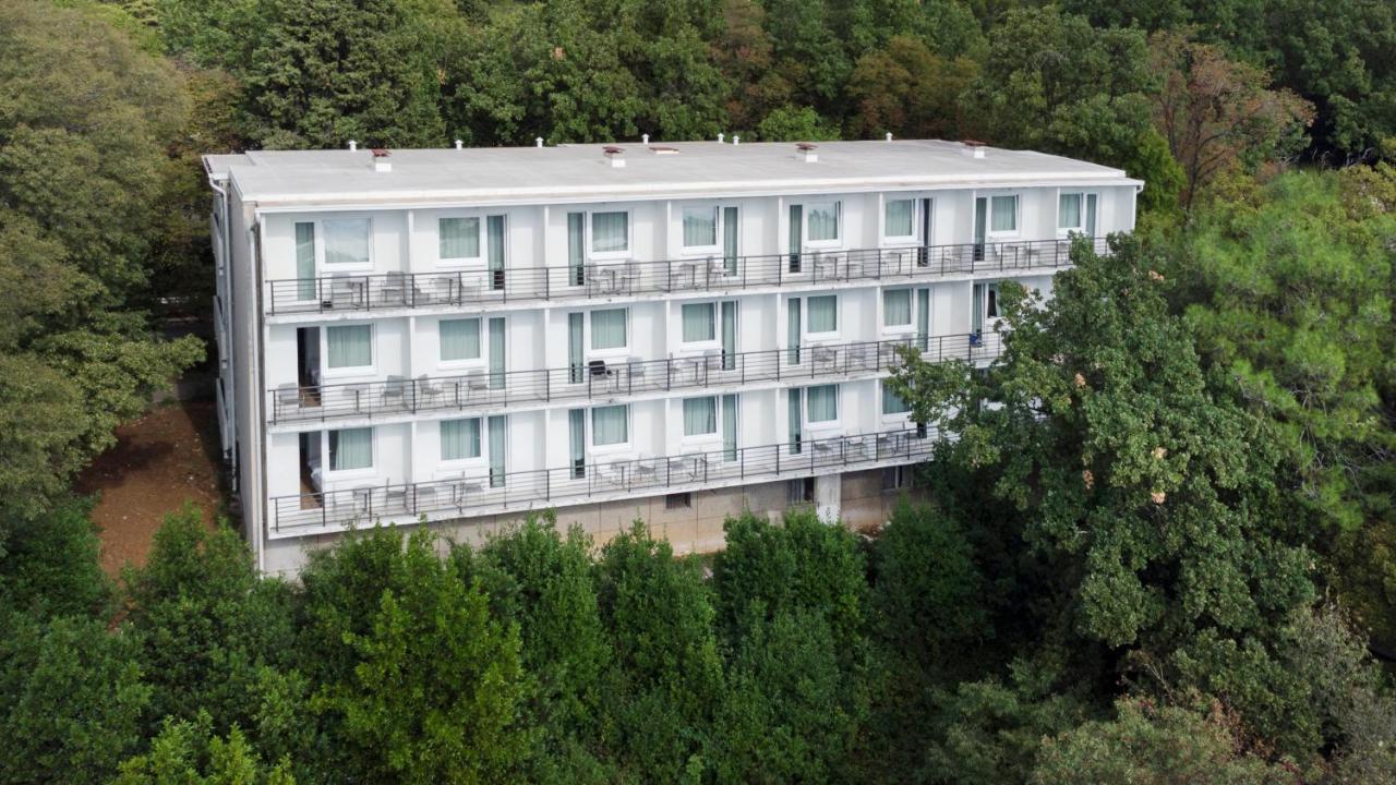 Boarding House Lucija Hotel Kostrena Buitenkant foto